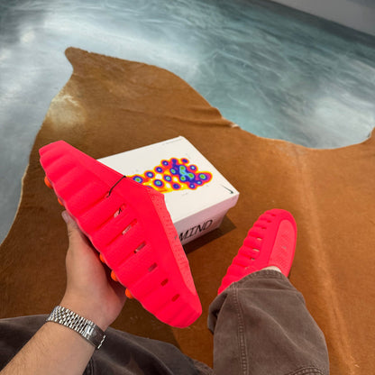 Nike Mind 001 Solar Red
