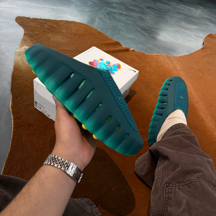 Nike Mind 001 Teal Light Menta