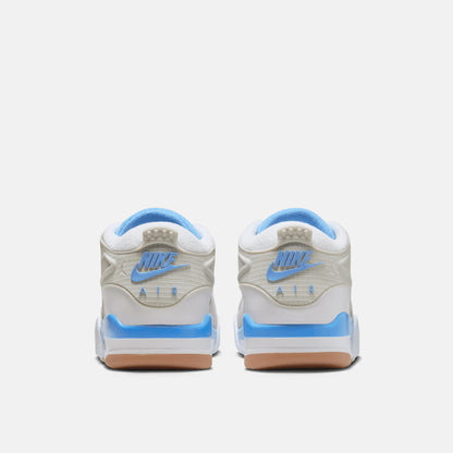 Rear view of the Men's Air Jordan 4 RM.