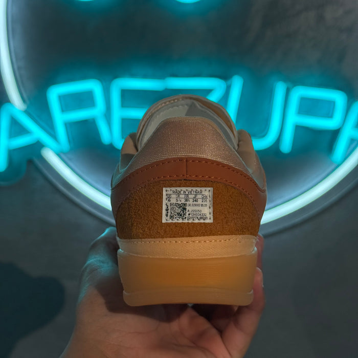 Bad Bunny Gazelle Santurce