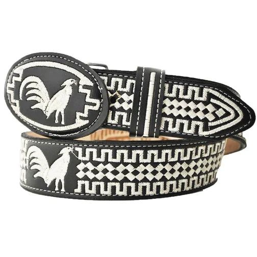 Cinto charro negro bordado en blanco con gallo