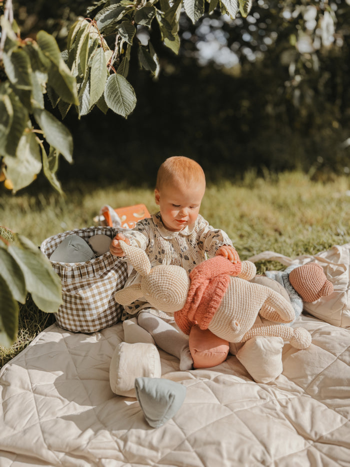 Mabel & Fox - Gingham Ruffle Basket - Beige - Mabel & Fox