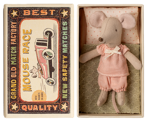 Maileg – Little Sister Mouse in Matchbox - Mabel & Fox