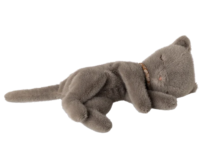 Maileg – Small Sleeping Kitten Plush - Grey - Mabel & Fox