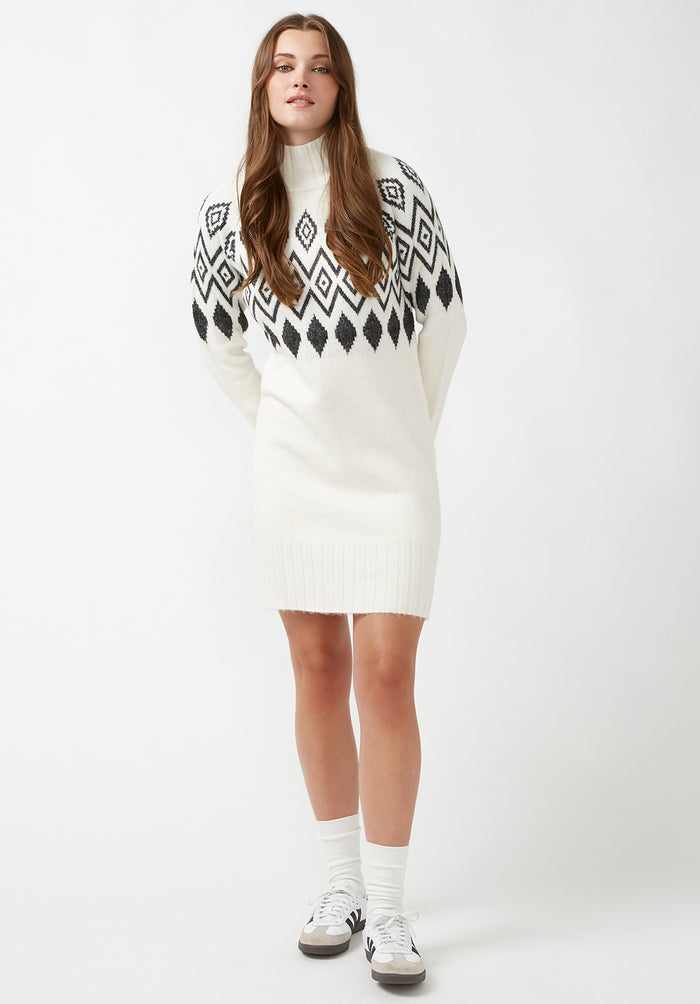 Buffalo Dresses Beige Knit Casual Dresses Easy-Wear Silhouette Easy-Care Styling