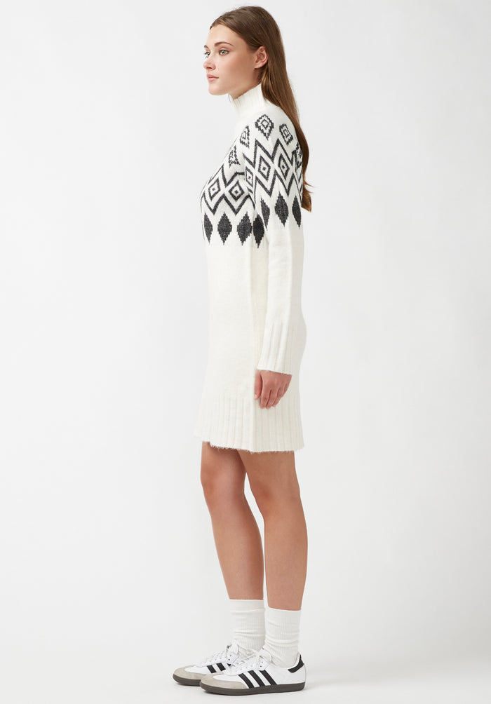 Buffalo Dresses Beige Knit Casual Dresses Easy-Wear Silhouette Easy-Care Styling