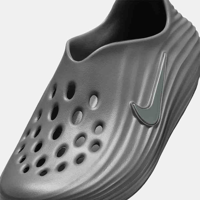 Up close, front view of the Men's Nike ReactX Rejuven8.