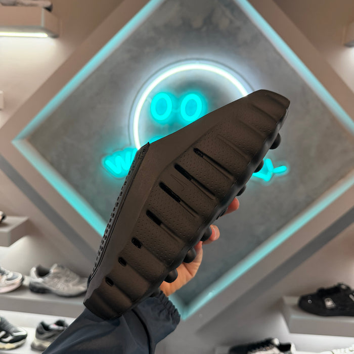 Nike Mind 001 triple black