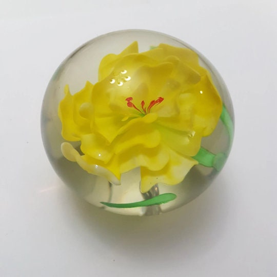 paper weight art glass murano paperweight yellow flower