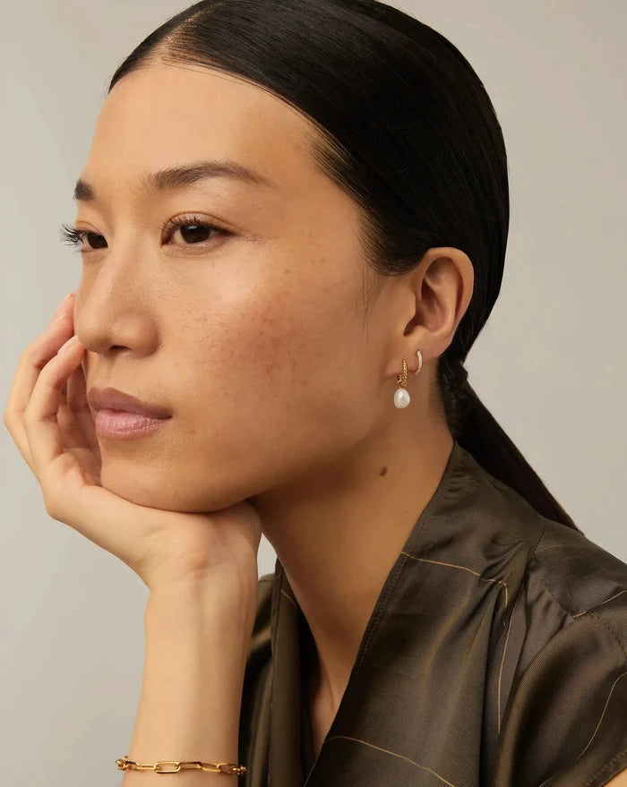 Pearl Twisted Small Drop Hoop Earrings | Gold Plated Vermeil/Pearl Earrings Missoma