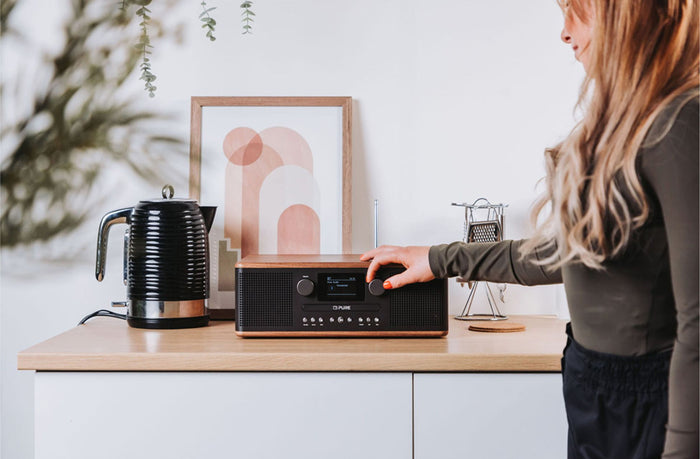 Pure Classic C-D6 DAB+ FM Radio with Bluetooth CD Player Coffee Black Black