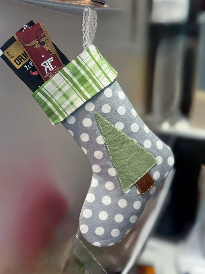 Quick Stitch Stocking (Downloadable Machine Embroidery Pattern)