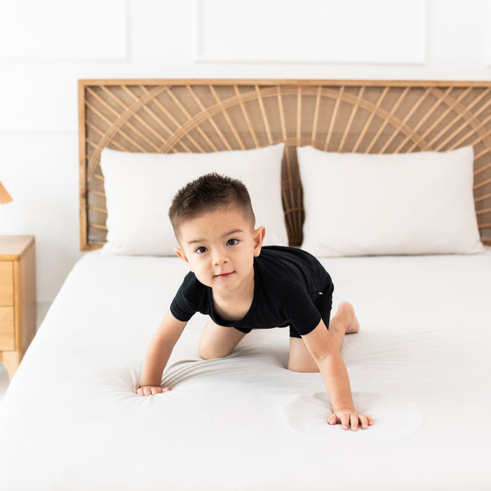 Toddler wearing Short Sleeve Bamboo Pajama Set in Midnight