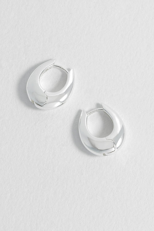 Teardrop Huggies