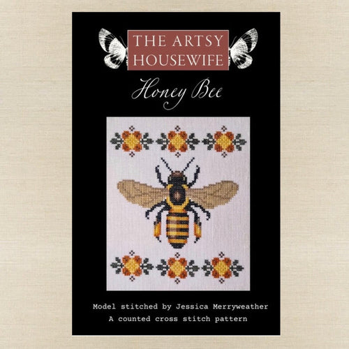 The Artsy Housewife - Honey Bee - Chart IH and/or Roxy Floss Conversion