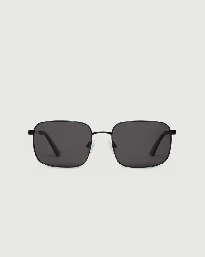 Charcoal Polarized / Black / Black