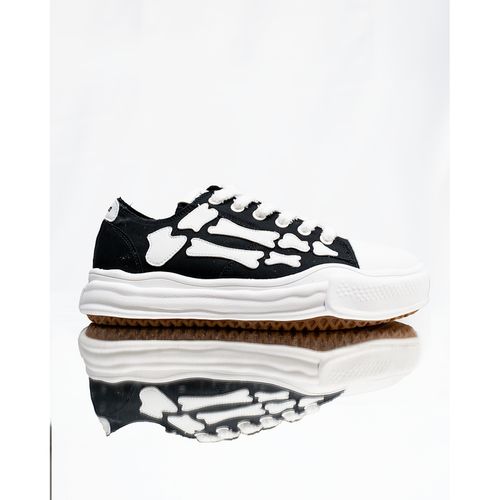 Watson Vulcan Black & White